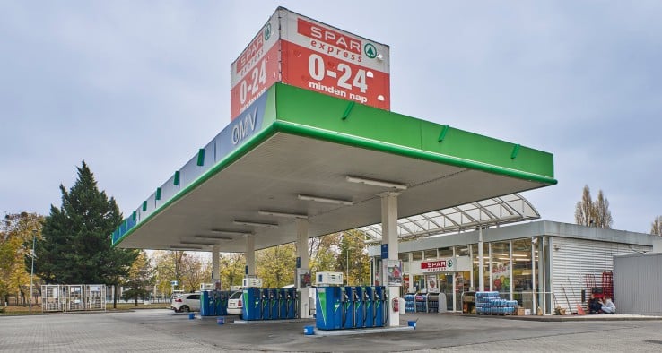 Üzletek